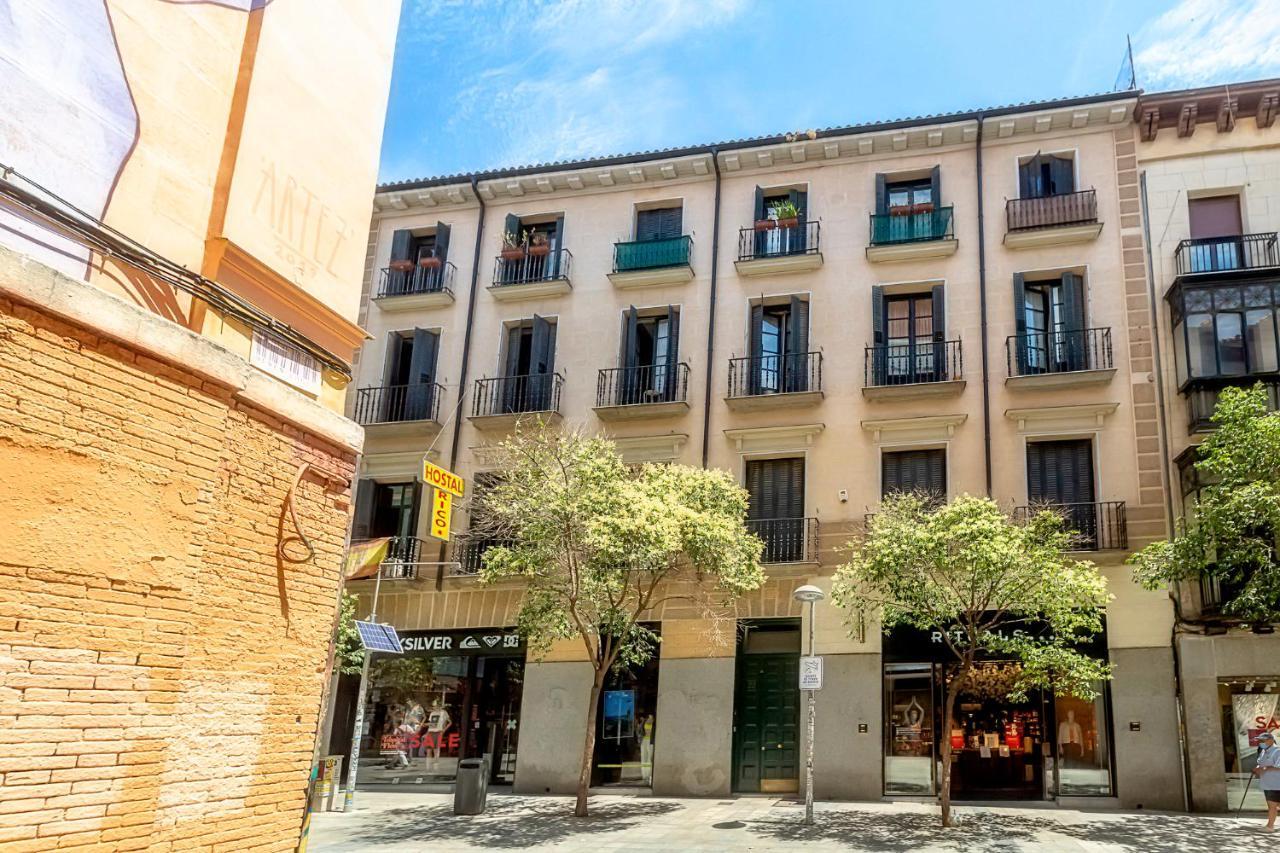 En Las Nubes De Madrid Atico En Calle Fuencarral Fnc22A1アパートメント エクステリア 写真